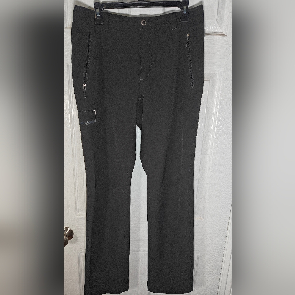 Patagonia Men's pants size 32
